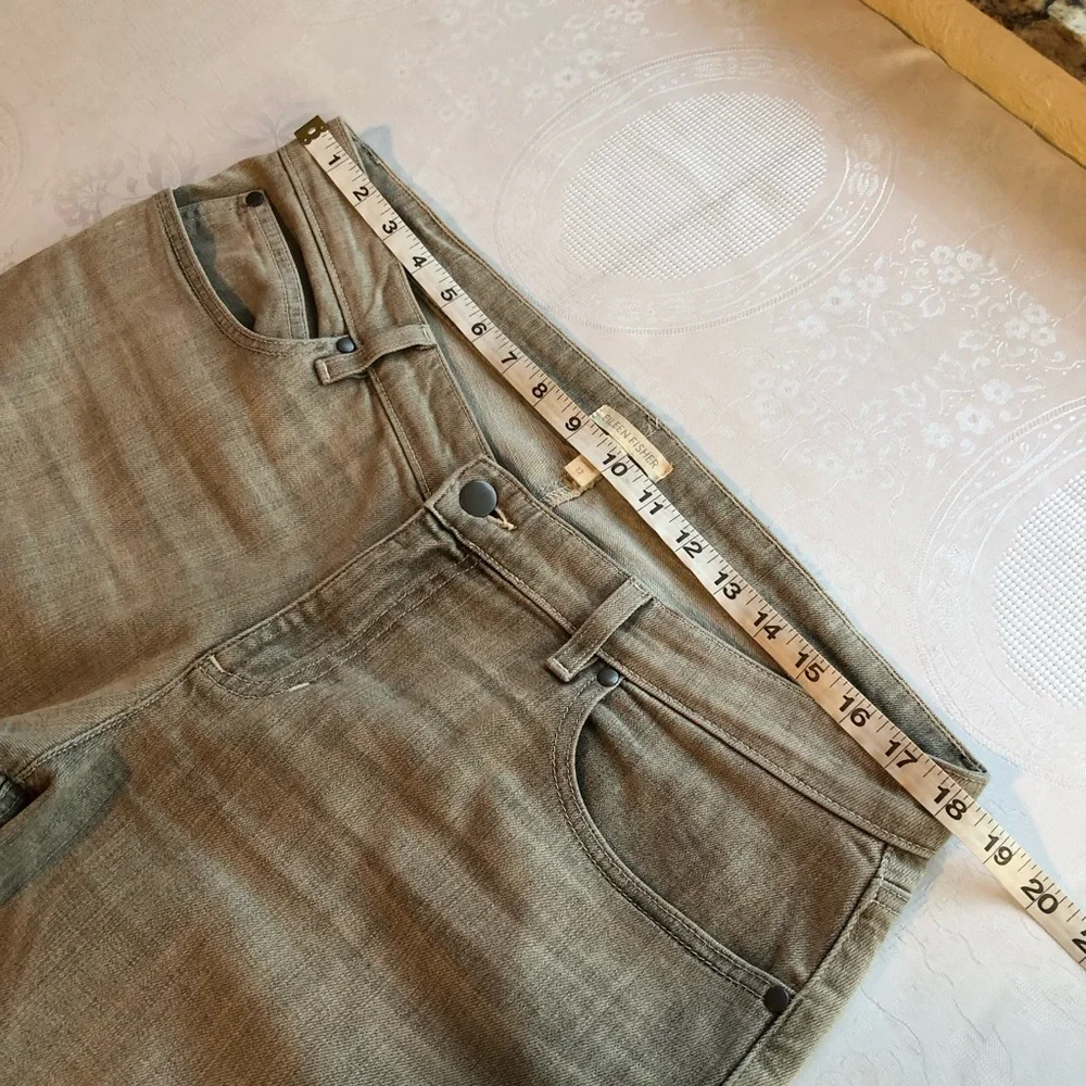 Eileen Fisher High-Waisted Gray Cropped Folded Denim Jeans Pants Women’s 12